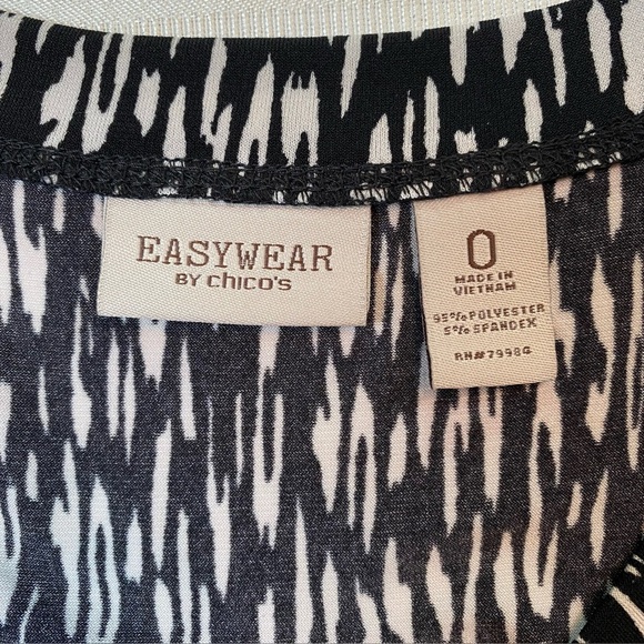 Chico's Easywear Black & White Print Stretch A-line Mini Dress Size 0 (S or 4) - Picture 3 of 11